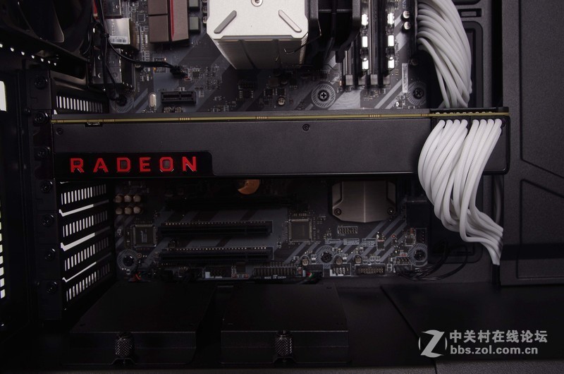 #约稿#AMD Ryzen Vega 3A配置红幽灵ATX攒机秀