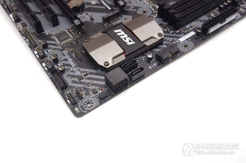 #约稿#AMD Ryzen Vega 3A配置红幽灵ATX攒机秀