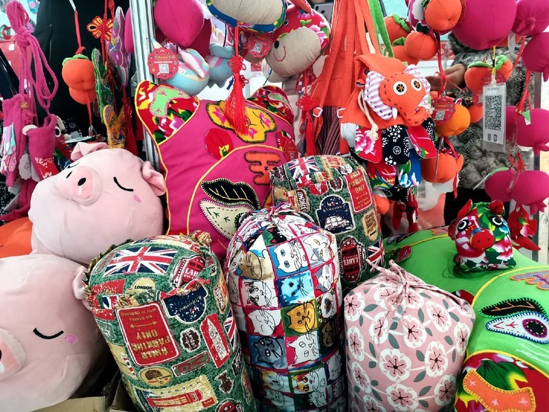 2020了，荣耀20尚能饭否？用随手拍来看荣耀20Pro照样能打