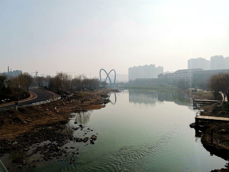 2020了，荣耀20尚能饭否？用随手拍来看荣耀20Pro照样能打