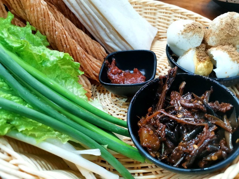 2020了，荣耀20尚能饭否？用随手拍来看荣耀20Pro照样能打