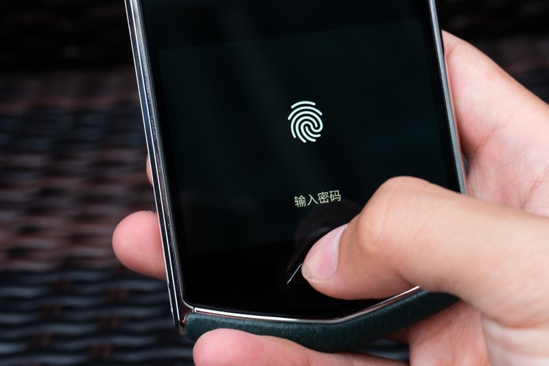 奢华 不止是价格 更是艺术与科技的融合——8848钛金手机