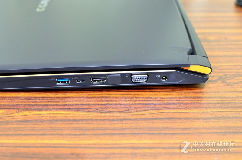 GIGABYTE P57X V7，搭载Kaby Lake CPU，效能更强化