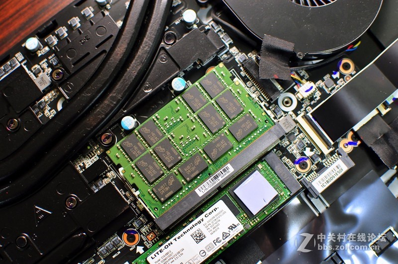 GIGABYTE P57X V7，搭载Kaby Lake CPU，效能更强化