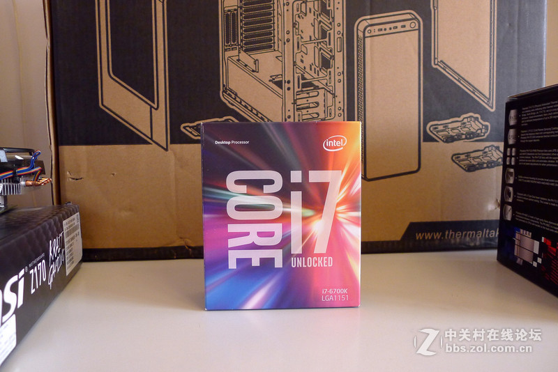 错过再等一年，双12红色警戒机箱装机作业