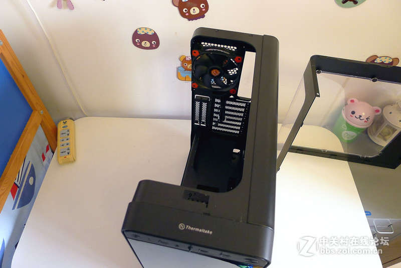 错过再等一年，双12红色警戒机箱装机作业