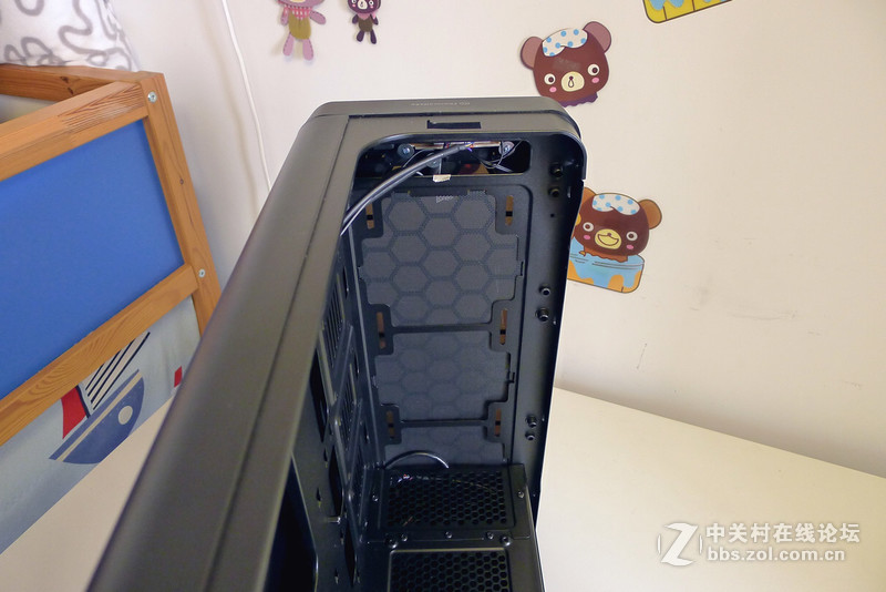 错过再等一年，双12红色警戒机箱装机作业