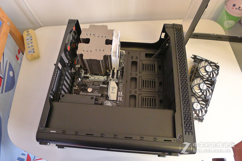 错过再等一年，双12红色警戒机箱装机作业