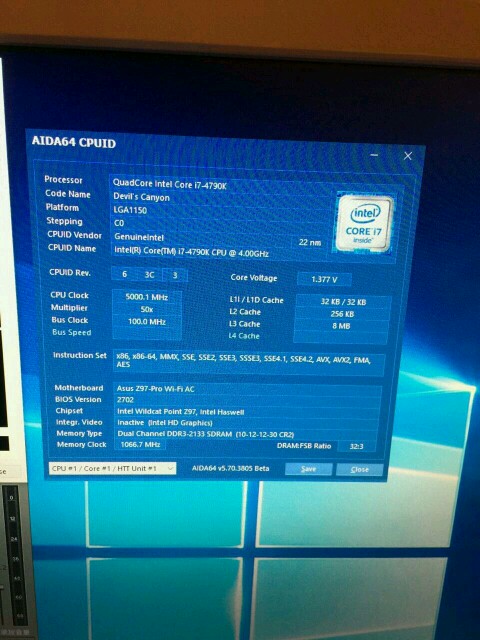 I7 4790k 怒超5.0，想问下，这个电压啥的正常吗？
