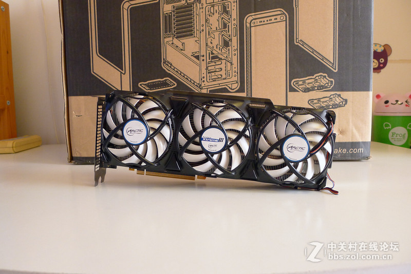 错过再等一年，双12红色警戒机箱装机作业