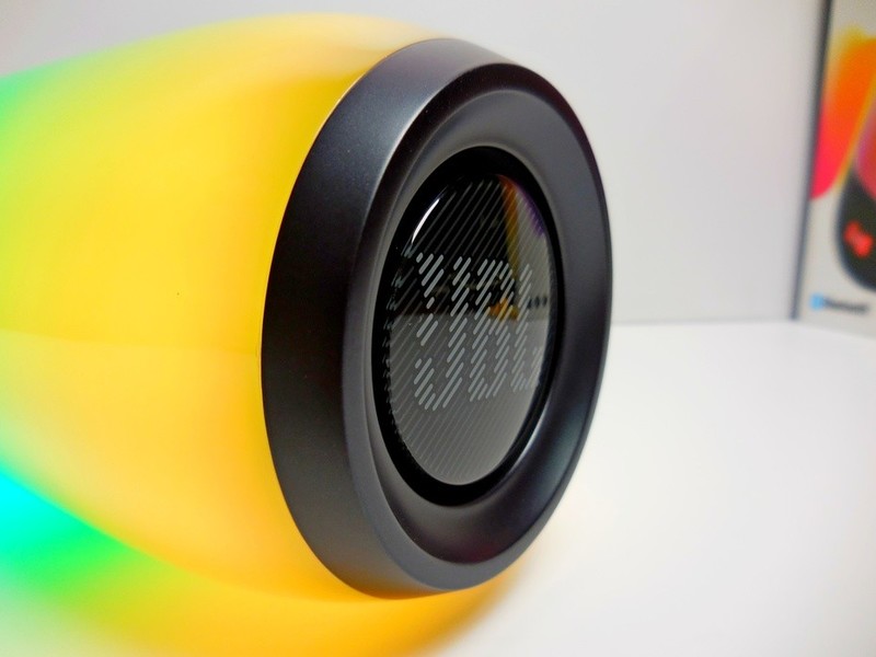 jblpulse3音乐脉动炫彩蓝牙音箱评测