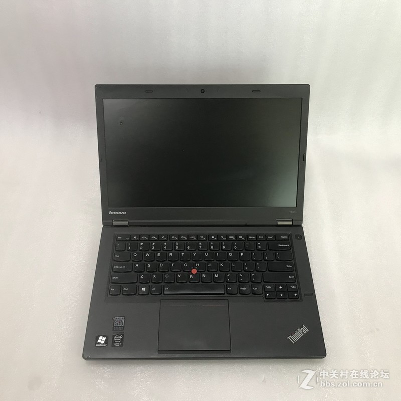出售一个ThinkPad t440P i5-4300M 8G+256G  1800出