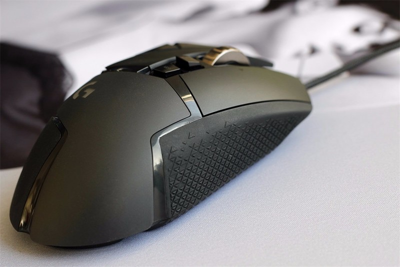 【單擺出品】罗技G502HERO鼠标评测分享