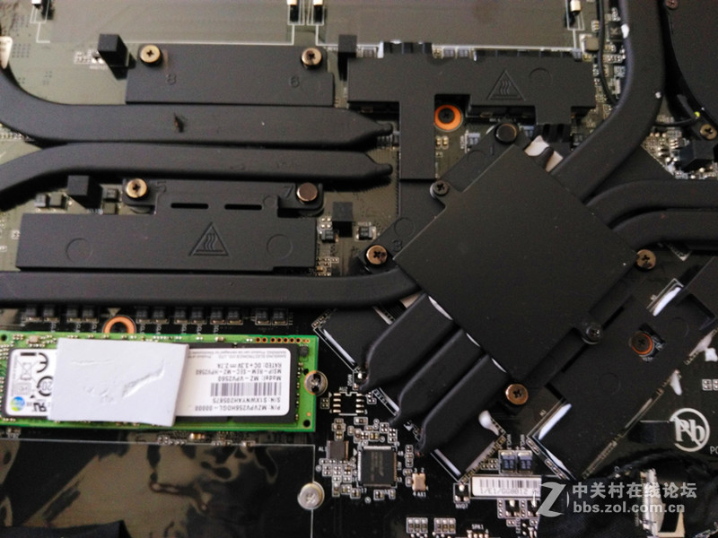 GTX1070+i7 6820HK独显游戏本AORUS X5 V6开箱