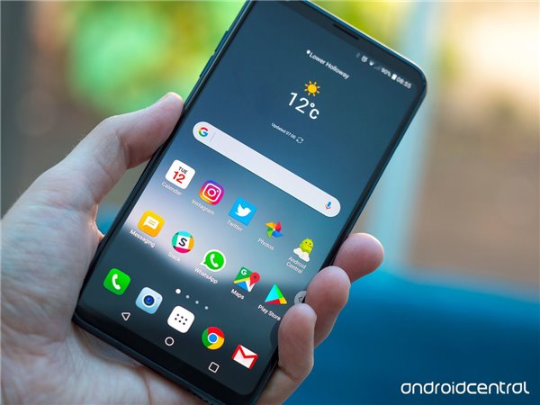LG全面屏手机V30获Android 8.0测试版更新