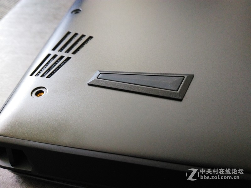 GTX1070+i7 6820HK独显游戏本AORUS X5 V6开箱