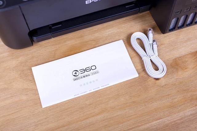 360全屋路由子母装评测，实测信号强度、网速分别提高53%和18%