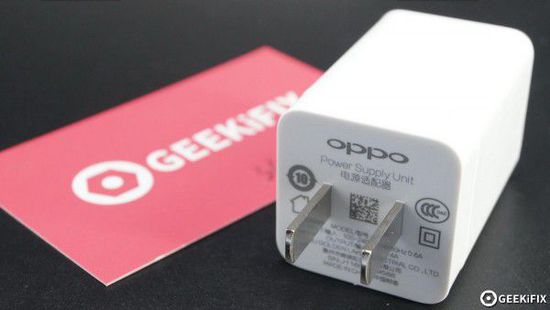 快无边界 OPPO R9原装充电器拆解