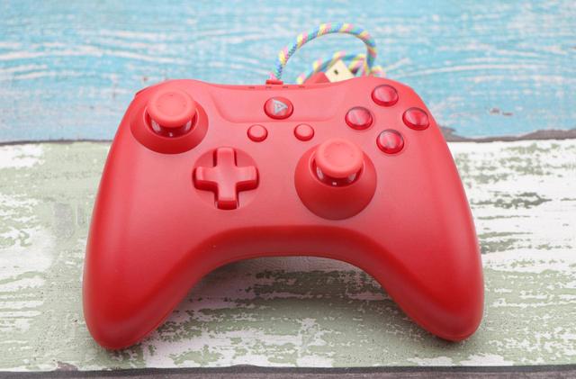 激情澎湃玩游戏，内外兼修上超神：钛度原力之星游戏手柄体验测评