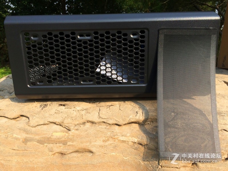 #先马坦克机箱，MOD就要有创意#细节之间方显产品用心与理念--先马坦克透彻标准黑装游