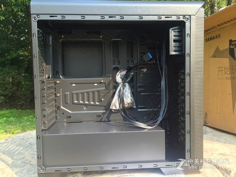 #先马坦克机箱，MOD就要有创意#细节之间方显产品用心与理念--先马坦克透彻标准黑装游