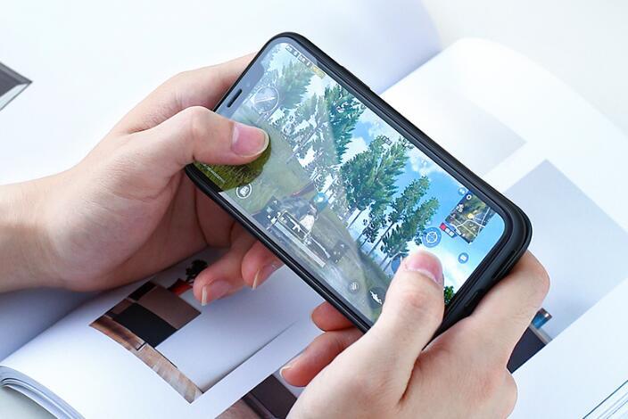 一加6没有无线充对手机充电有什么影响？