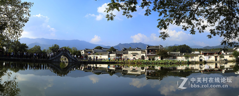 上黄山时缆车上拍到猴子观月新景。