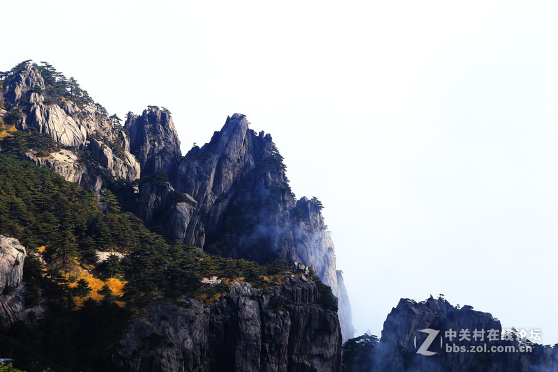 上黄山时缆车上拍到猴子观月新景。