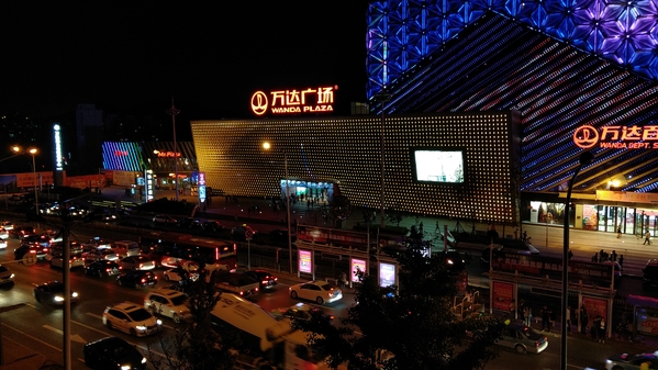 [评测] 让我们只谈论乐max的摄影（三）—室外夜景篇
