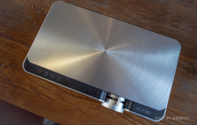 宜家宜商的好选择，坚果3500流明智能投影L6_H上手