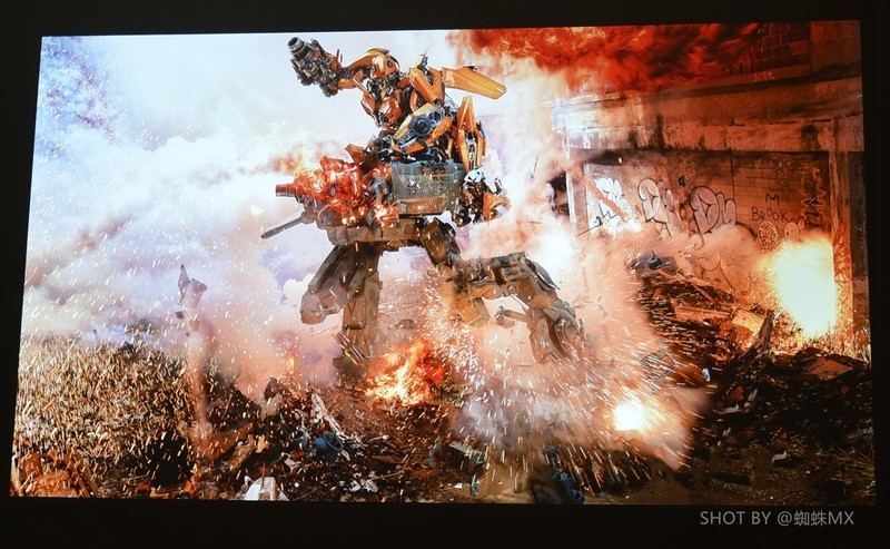 宜家宜商的好选择，坚果3500流明智能投影L6_H上手