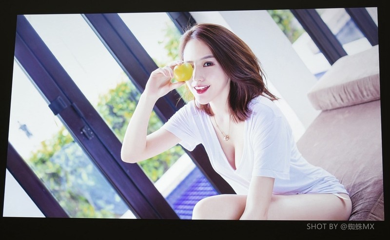 宜家宜商的好选择，坚果3500流明智能投影L6_H上手