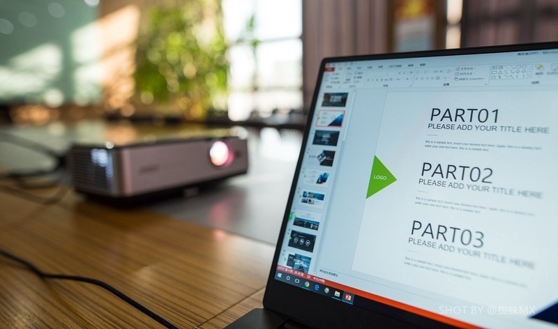 宜家宜商的好选择，坚果3500流明智能投影L6_H上手