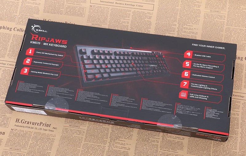 回归纯粹与简约，芝奇 KM570 MX 红轴机械键盘上手玩！