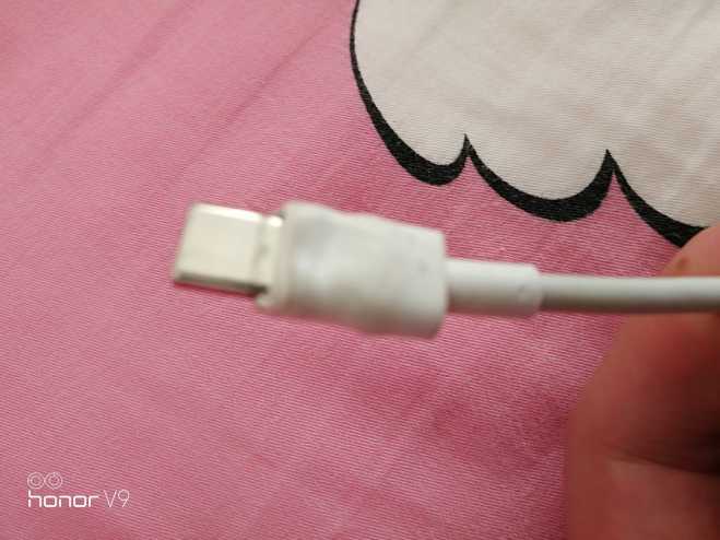 数据线烧毁求解释