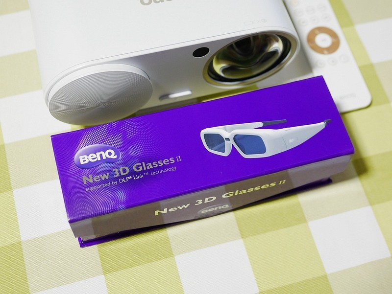 短焦轻松100寸巨幕影院 能演会唱的明基i500智能投影仪评测