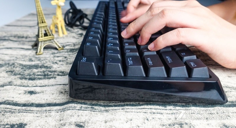 小力量大结果，不小心培养了游戏开发者