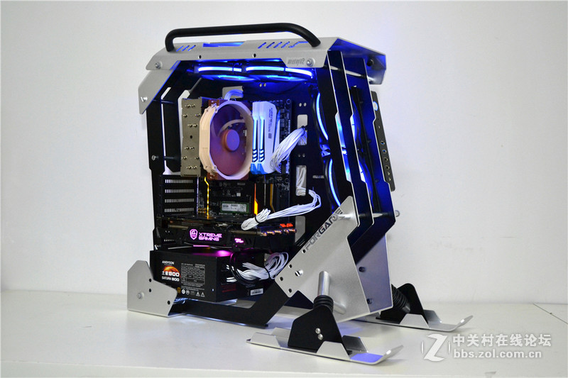 （新机开罗）首发    雪地摩托 图秀~~~