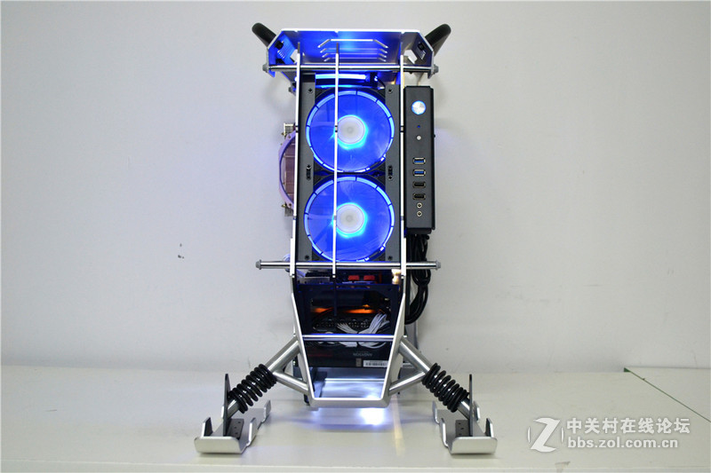 （新机开罗）首发    雪地摩托 图秀~~~