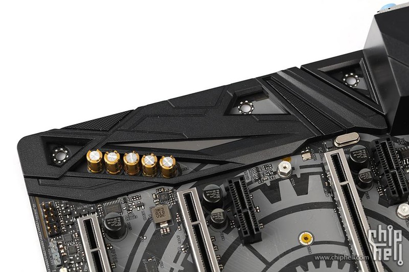 ASRock Z390 Taichi 评测