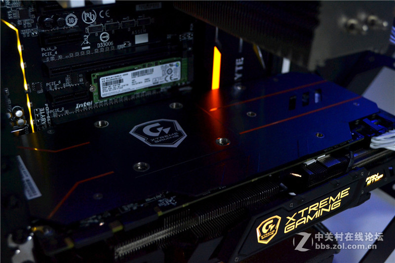 （新机开罗）首发    雪地摩托 图秀~~~