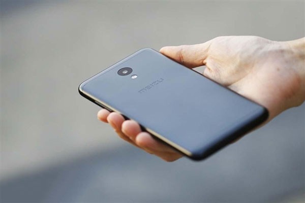 魅蓝6真机上手体验