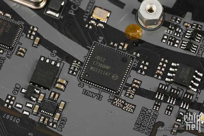 ASRock Z390 Taichi 评测