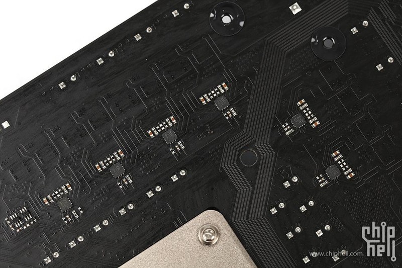 ASRock Z390 Taichi 评测