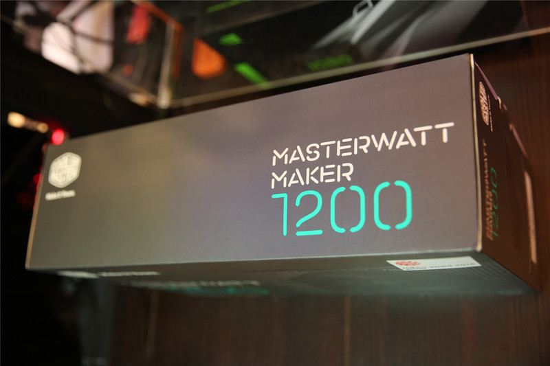NV哥酷冷至尊旗舰电源MasterWatt Maker 1200体验