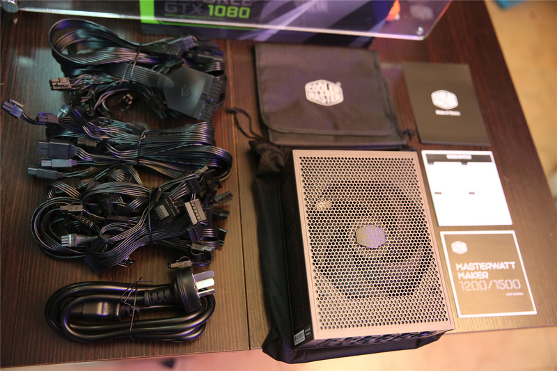 NV哥酷冷至尊旗舰电源MasterWatt Maker 1200体验