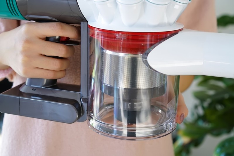 螨虫与妹子谁是最后赢家？戴森除螨仪手持吸尘器果断给出答案