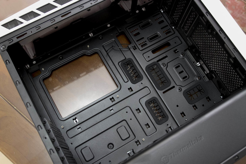 入手TT和谐号，I5 4670K+公版RX480玩转屁股先锋