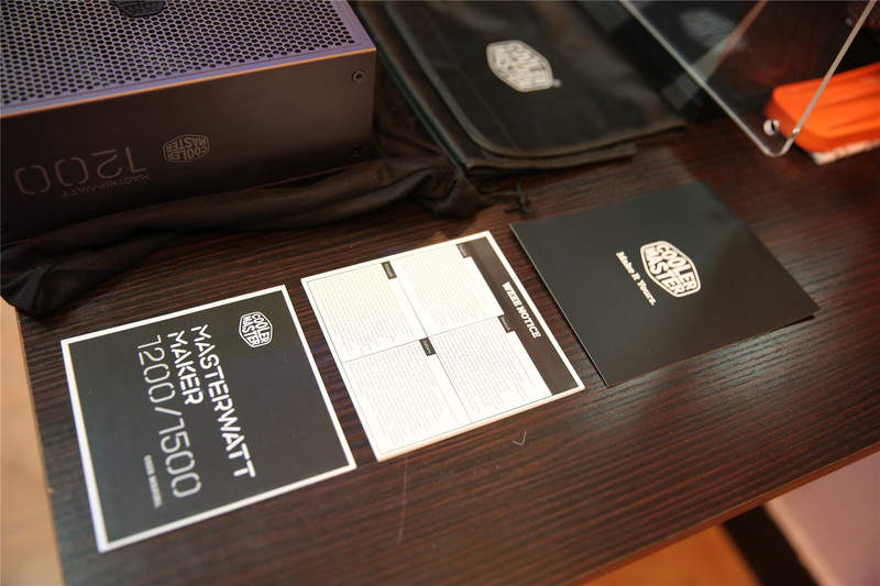 NV哥酷冷至尊旗舰电源MasterWatt Maker 1200体验