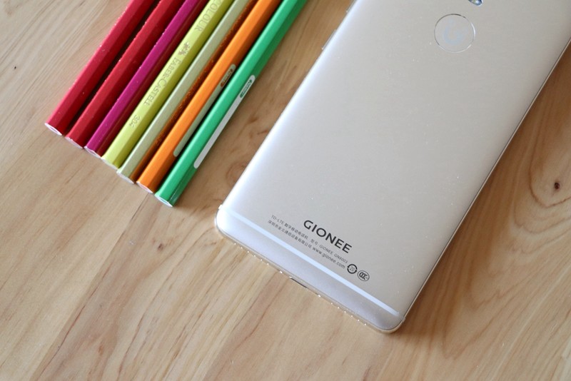 旗舰玩差异，探秘5000mAh的金立M6续航功力